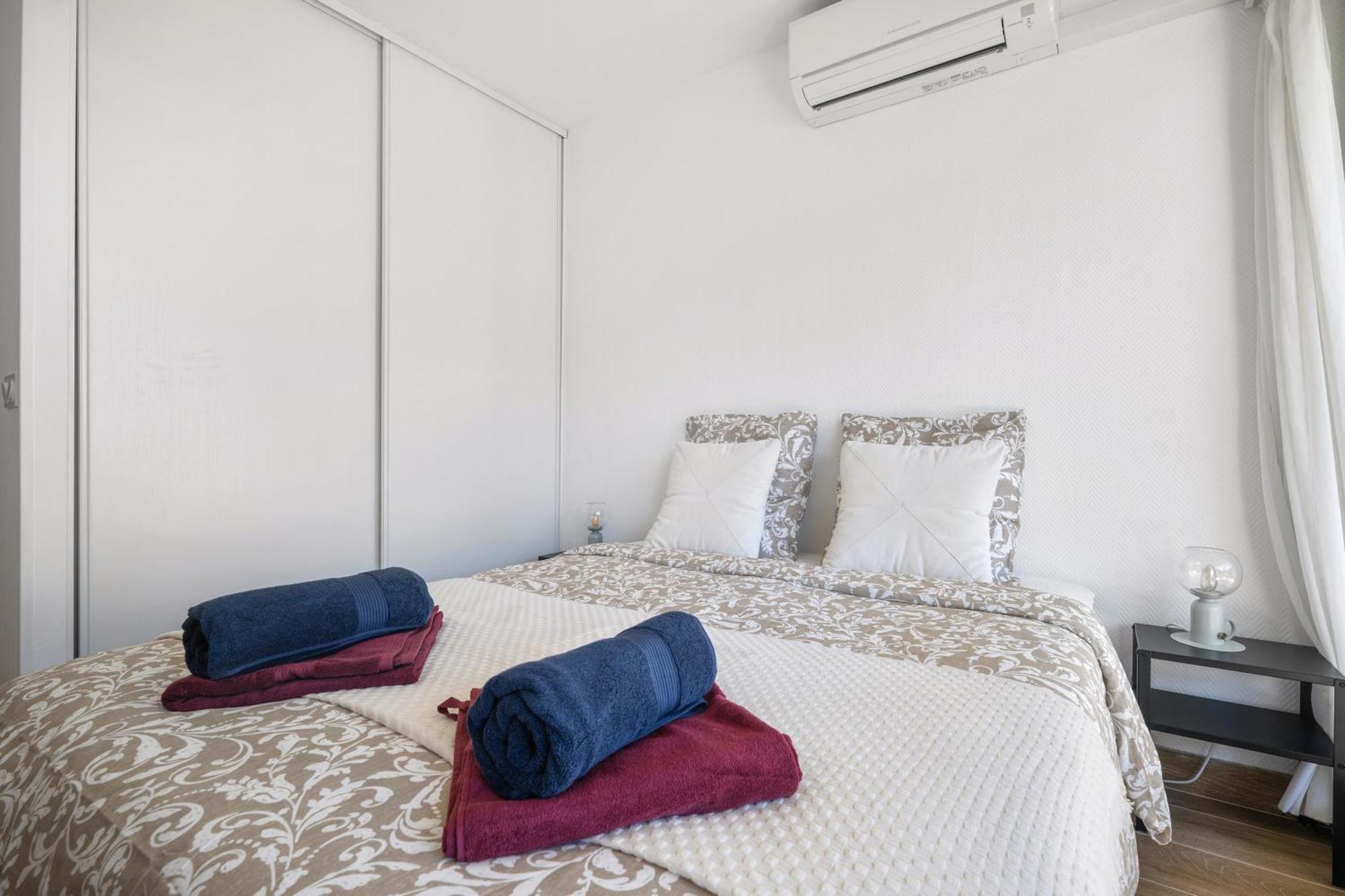 Le Rocamare - Piscine Toit Terrasse - Parking Prive - Terrasse Apartment ม็องตง ภายนอก รูปภาพ