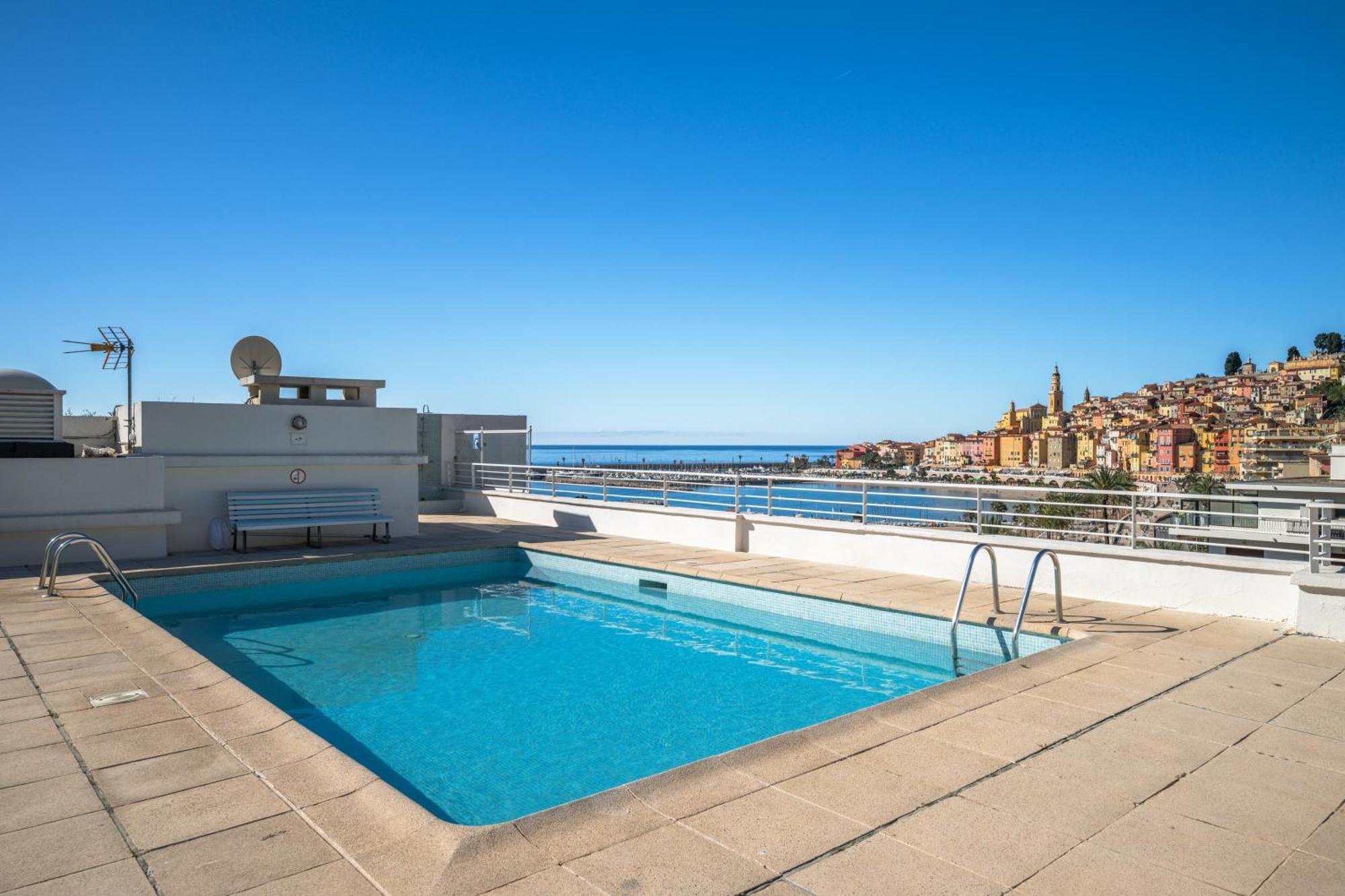 Le Rocamare - Piscine Toit Terrasse - Parking Prive - Terrasse Apartment ม็องตง ภายนอก รูปภาพ